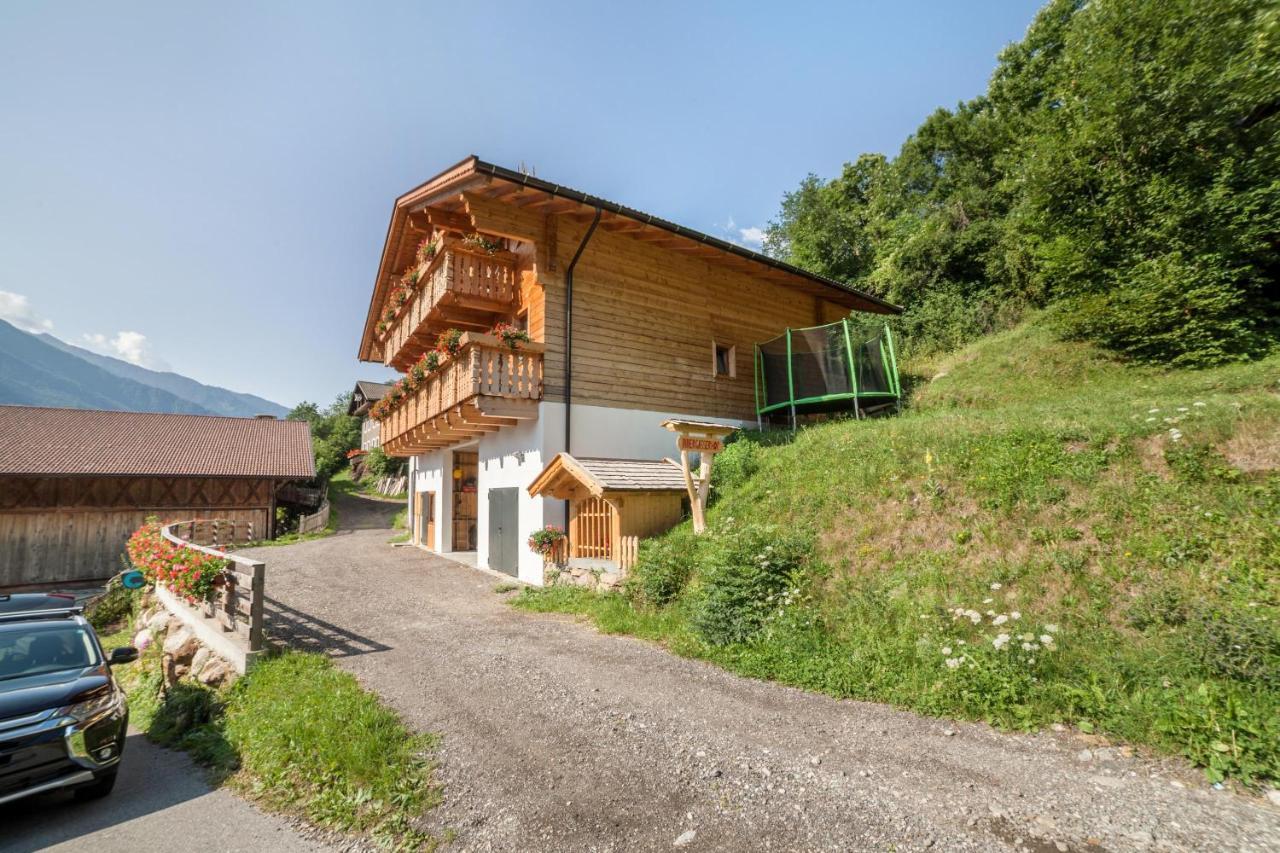 Innergasserhof Ferienwohnung Enzian San Martino In Passiria  Extérieur photo