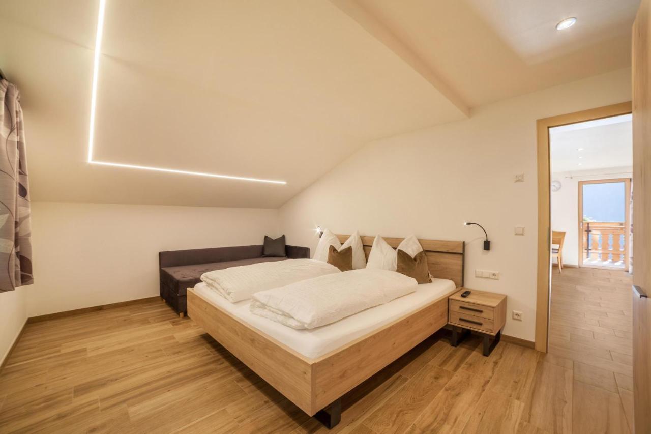 Innergasserhof Ferienwohnung Enzian San Martino In Passiria  Extérieur photo