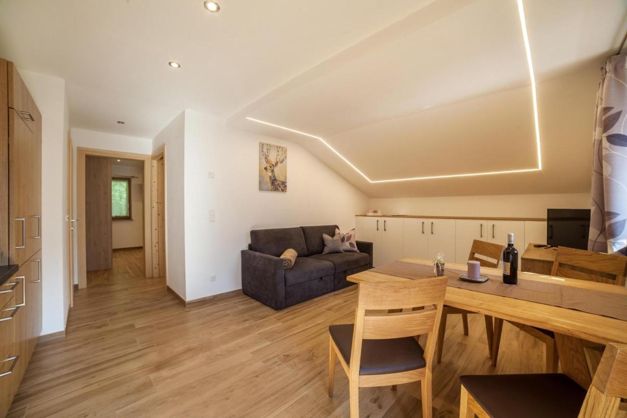 Innergasserhof Ferienwohnung Enzian San Martino In Passiria  Extérieur photo